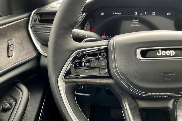 New 2025 Jeep Grand Cherokee L Overland image 17