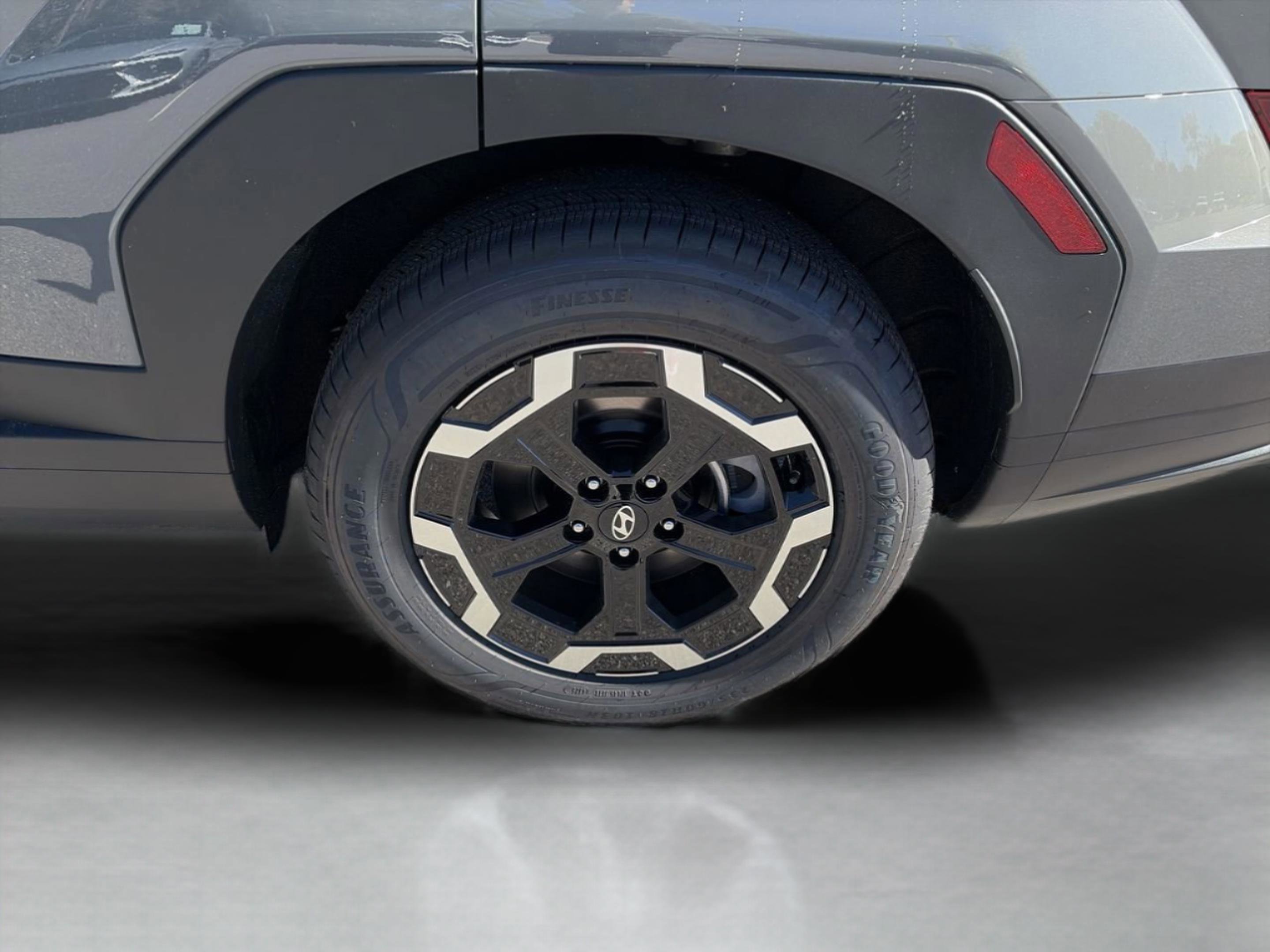 New 2026 Hyundai Santa Fe SEL image 30