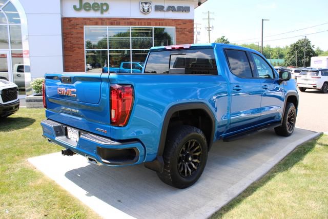 Used 2024 GMC Sierra 1500 AT4 w/ Technology Package AWD/4WD image 44