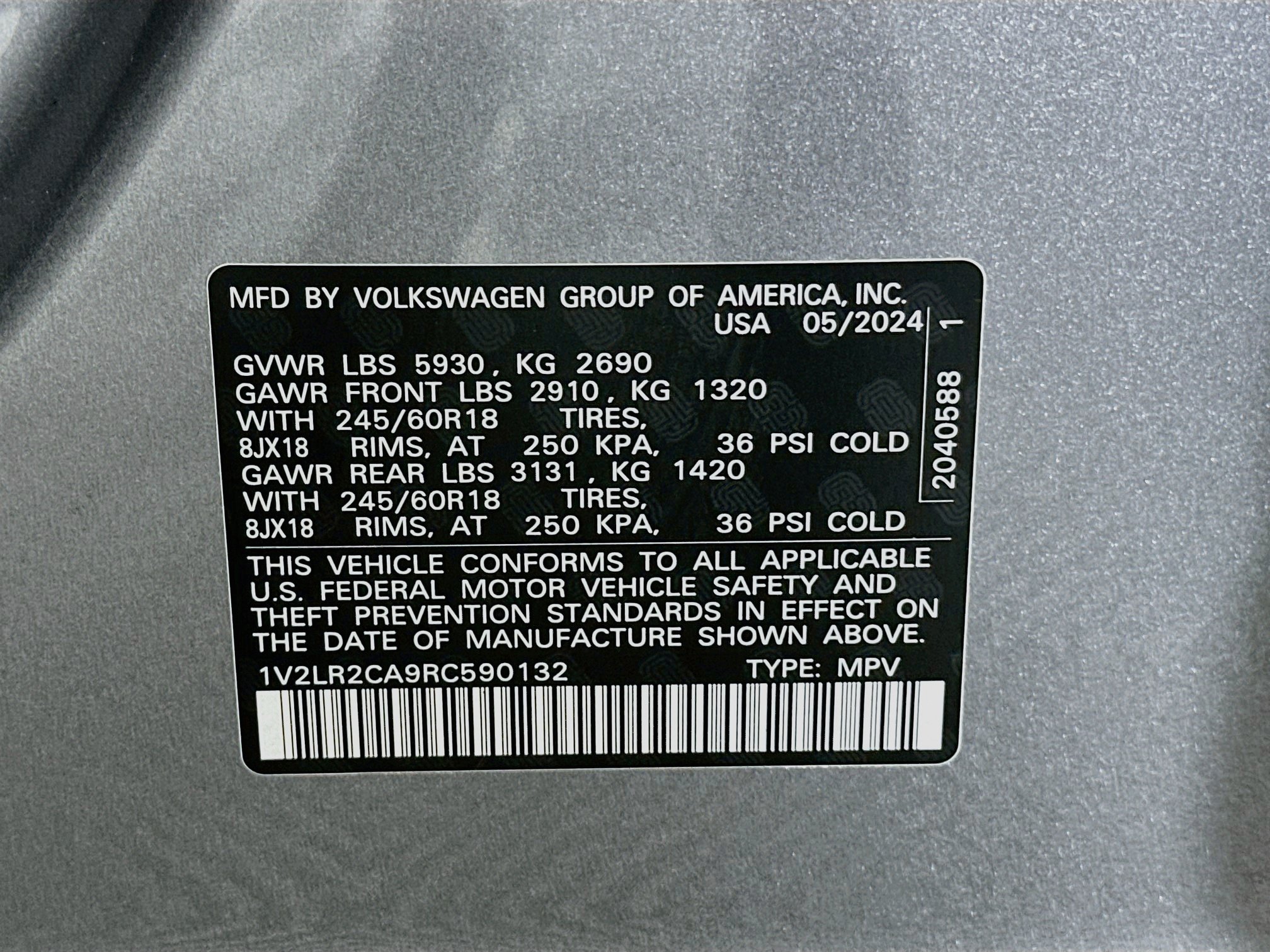 Used 2024 Volkswagen Atlas SE AWD/4WD image 12