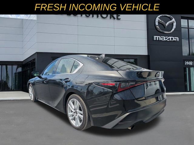 Used 2024 Lexus IS 300 w/ Comfort Package RWD image 2