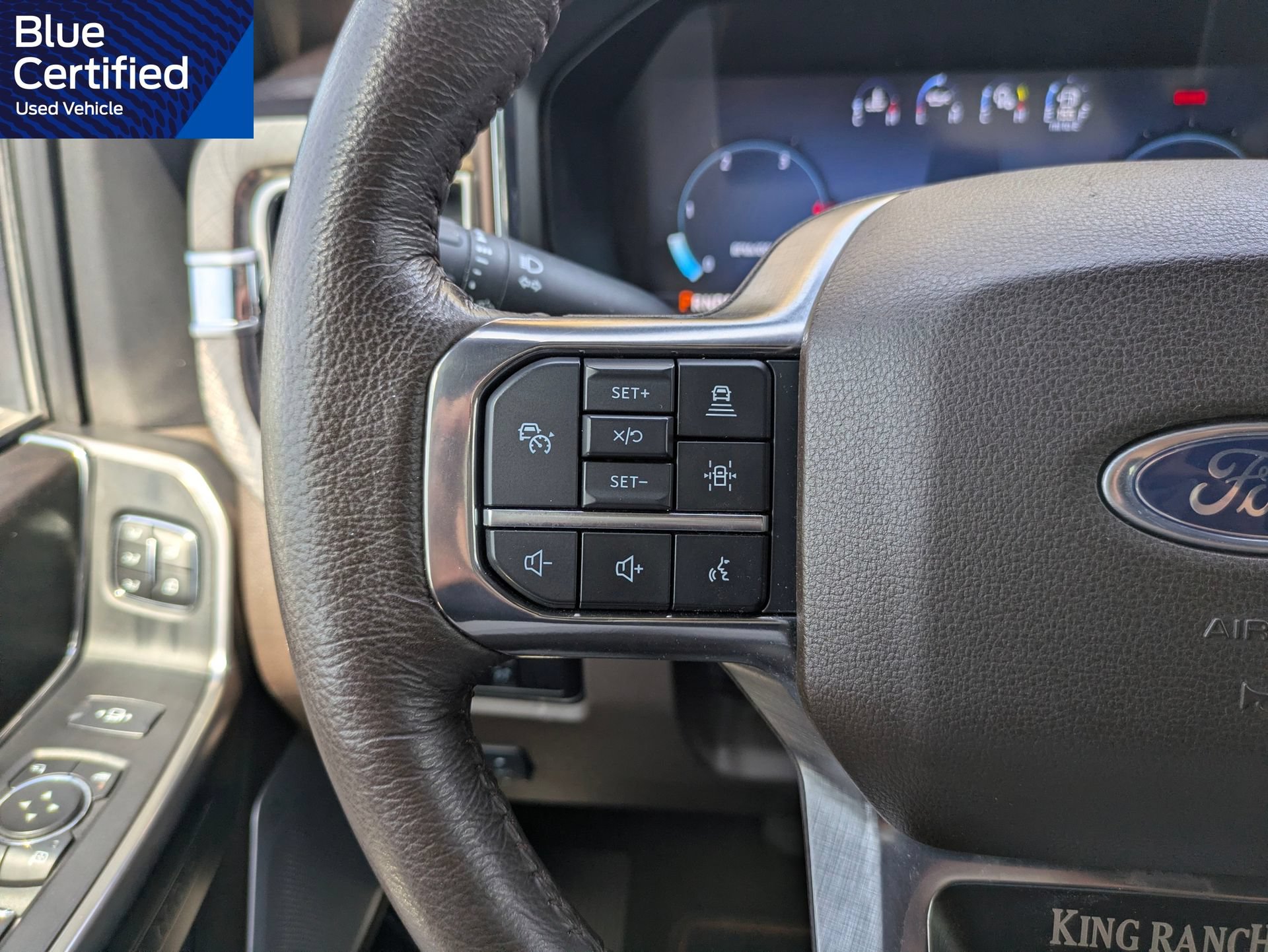 Certified 2023 Ford F350 King Ranch AWD/4WD image 30