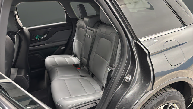 Used 2020 Lincoln Corsair AWD w/ Equipment Group 101A image 21