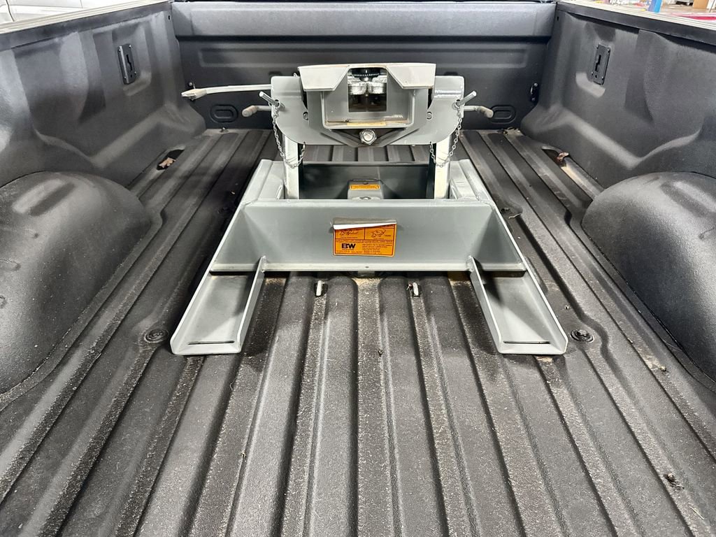 Used 2020 Ford F350 XLT w/ XLT Premium Package image 28