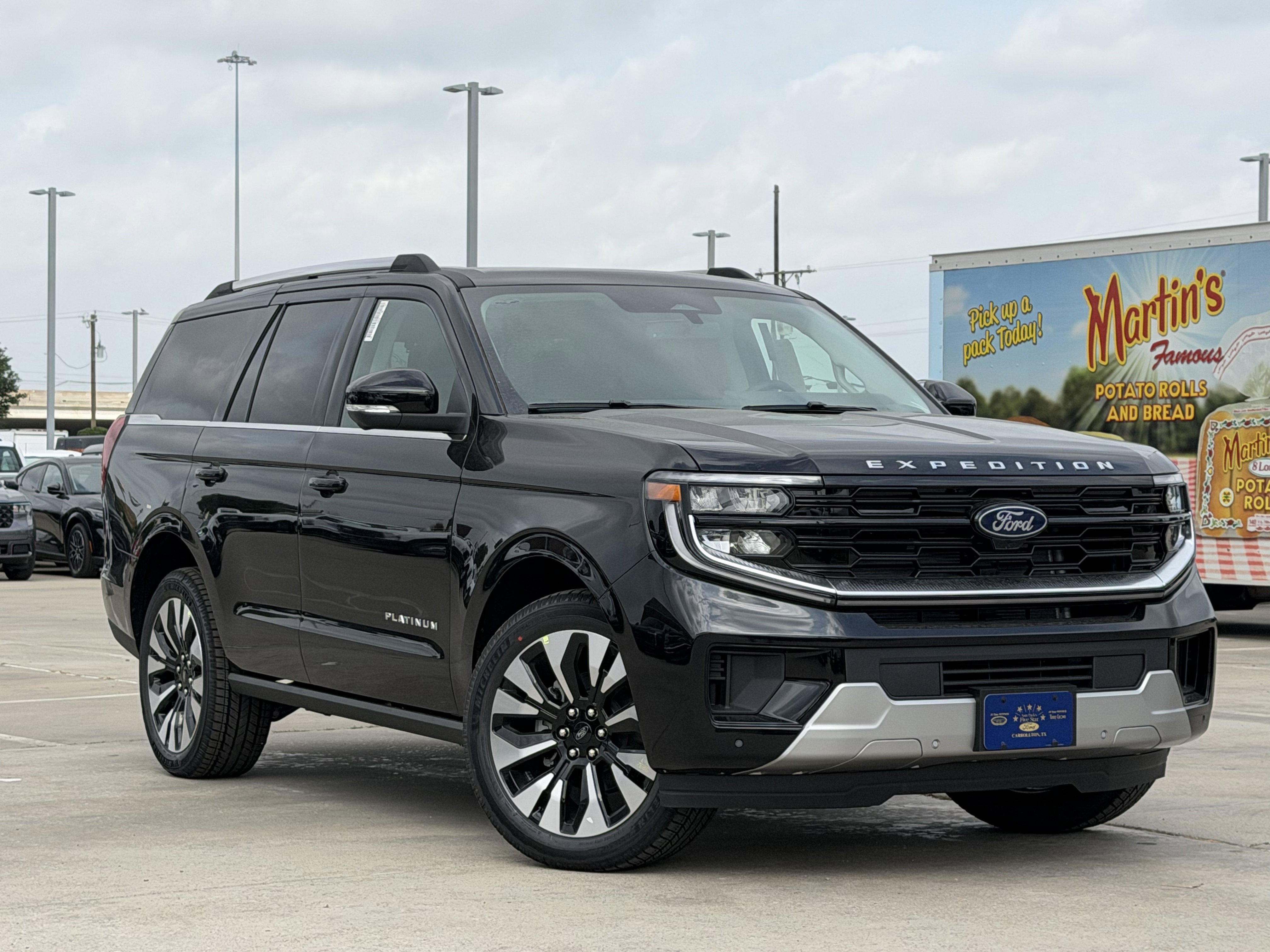 New 2026 Ford Expedition Platinum