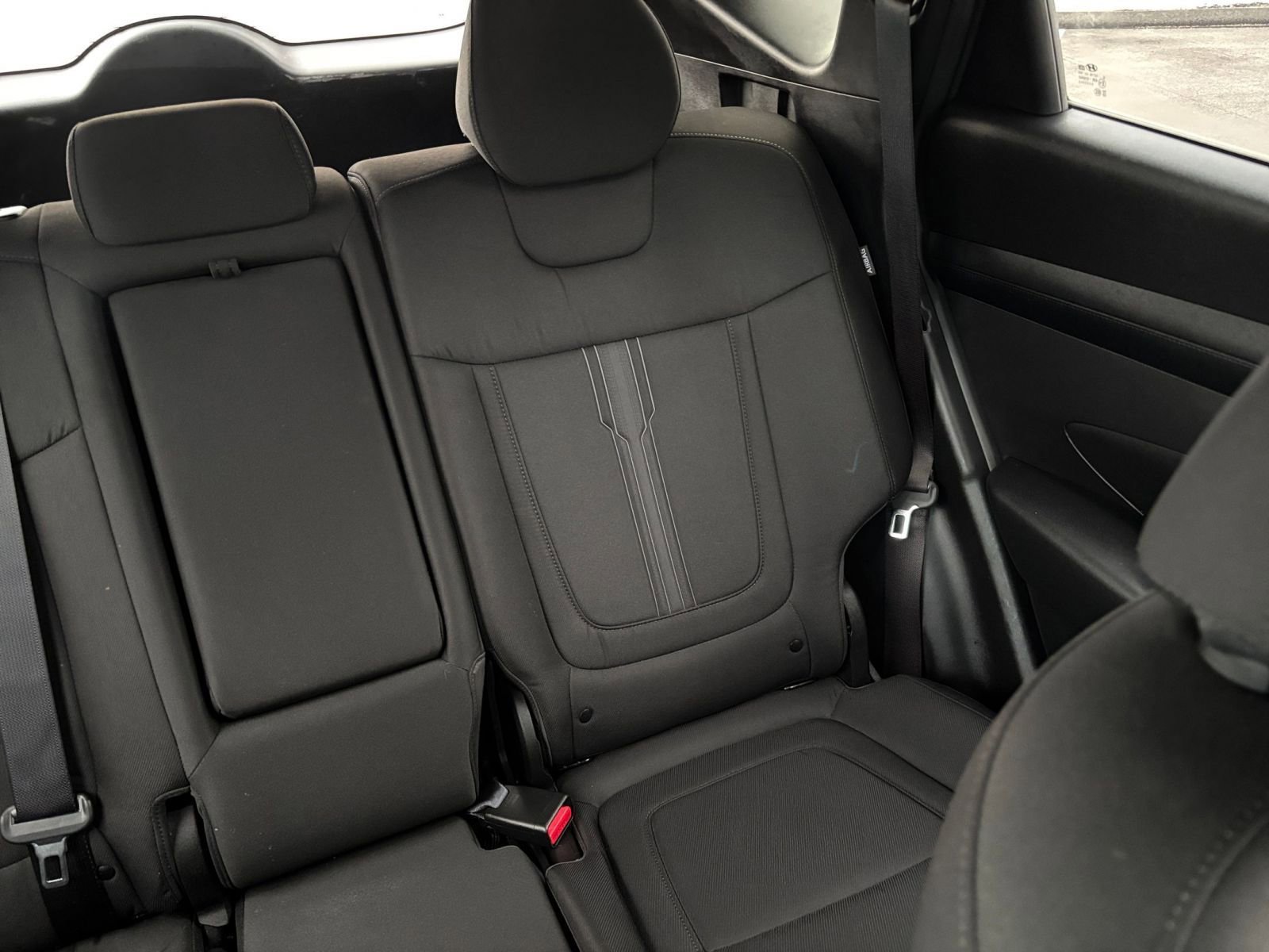 Used 2025 Hyundai Tucson SEL FWD image 37