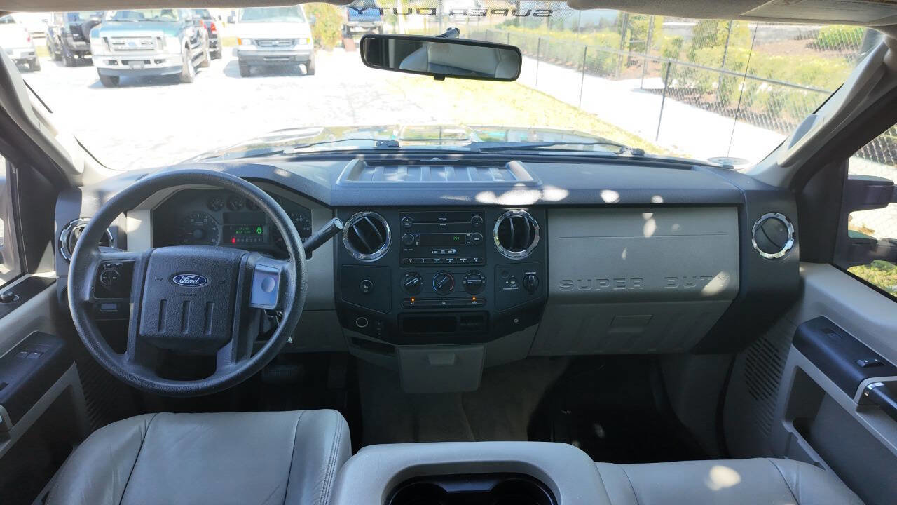 Used 2008 Ford F250 XL RWD image 14