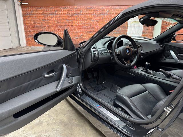 Used 2007 BMW M Roadster image 9