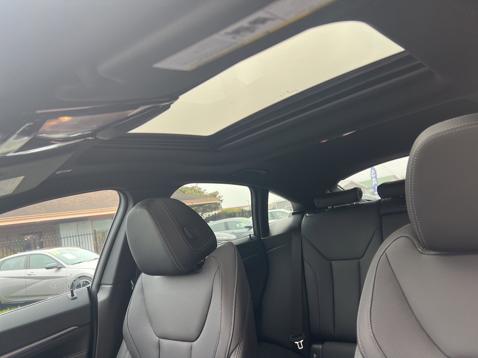 Used 2024 BMW i4 eDrive35 w/ Premium Package image 15