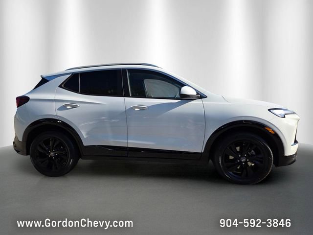 Used 2024 Buick Encore GX Sport Touring w/ Comfort Package FWD image 7