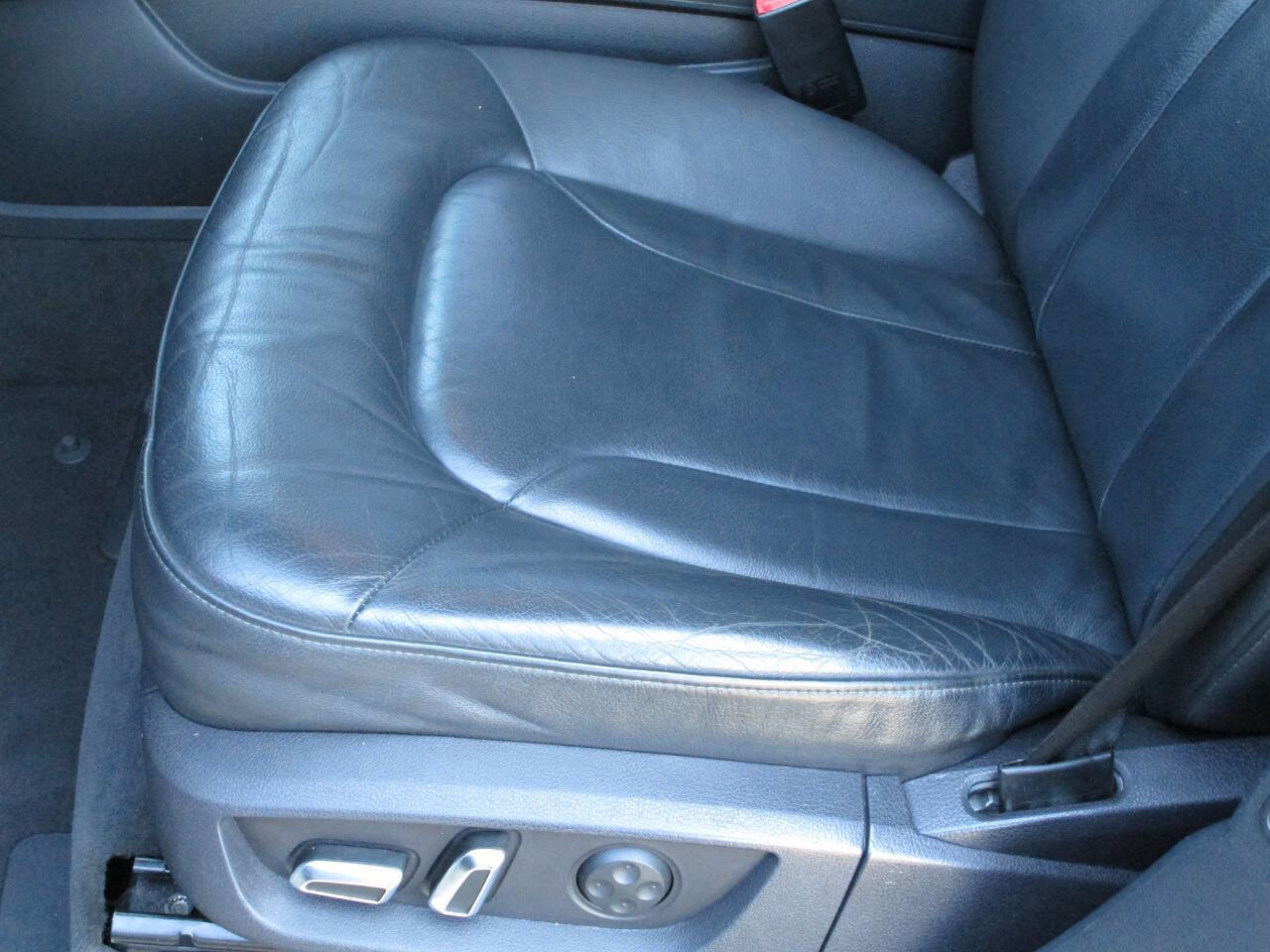 Used 2015 Audi Q7 TDI Premium Plus w/ Premium Plus Package AWD/4WD image 10