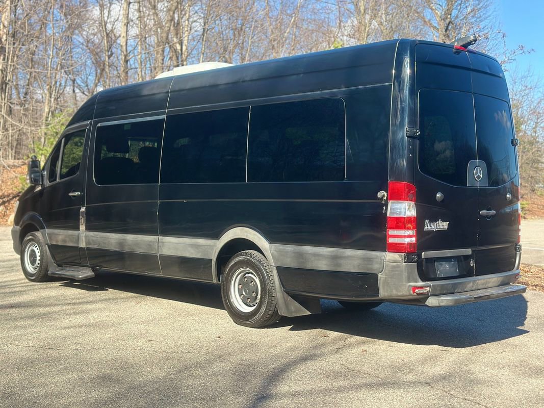 Used 2016 Mercedes-Benz Sprinter 3500 image 5