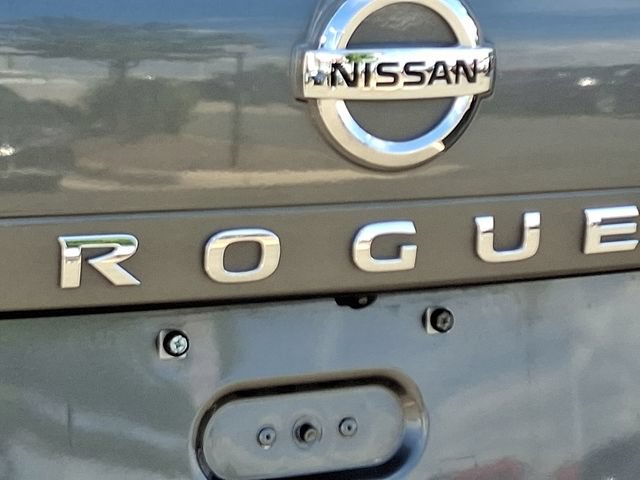 Used 2021 Nissan Rogue SV FWD image 29