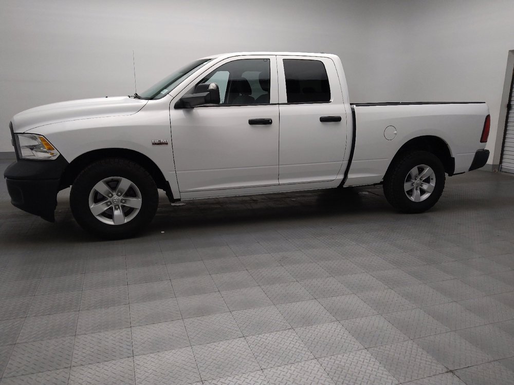 Used 2014 RAM 1500 ST RWD image 2