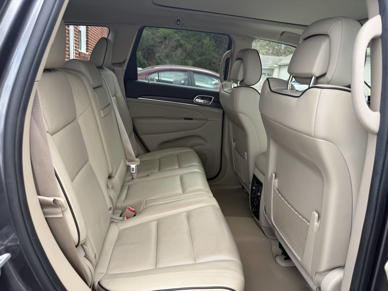 Used 2016 Jeep Grand Cherokee Overland image 20