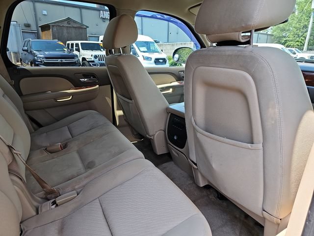 Used 2012 Chevrolet Tahoe LS w/ Convenience Package RWD image 11