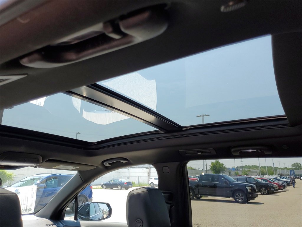 Certified 2023 Cadillac XT6 Luxury image 19