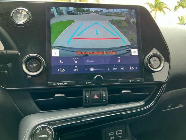 Used 2023 Lexus NX 250 FWD w/ Towing Package (2000 Lbs) image 28