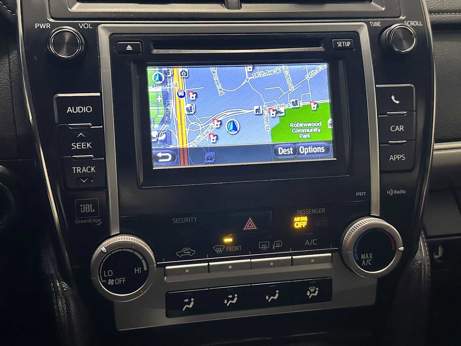 Used 2013 Toyota Camry SE w/ Leather Pkg image 14