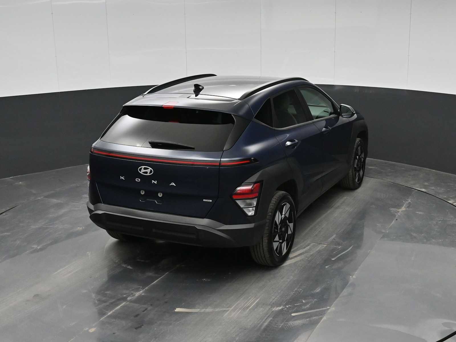 Used 2024 Hyundai Kona SEL AWD/4WD image 32