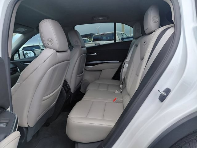 Certified 2023 Cadillac XT4 Luxury FWD image 15