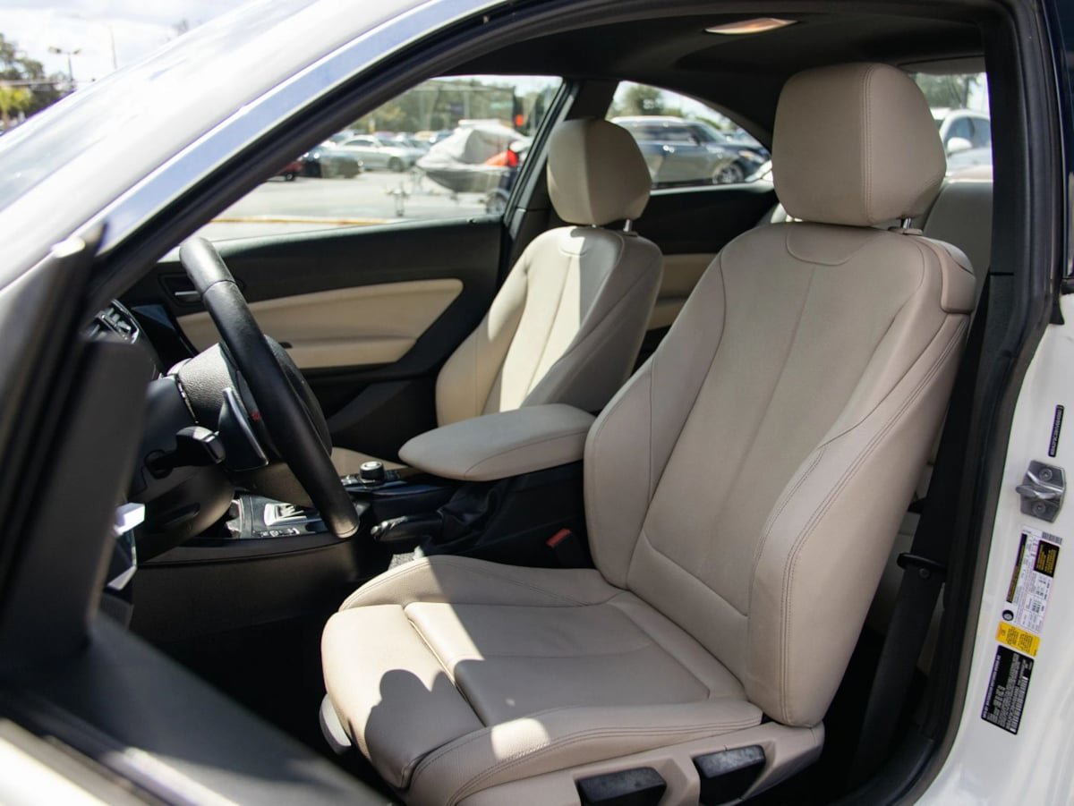 Used 2017 BMW 230i Coupe RWD image 19