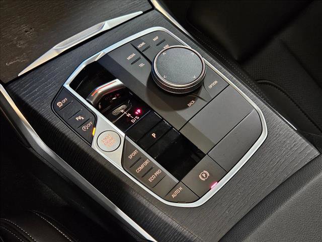 Certified 2025 BMW 330i Sedan w/ Convenience Package image 11
