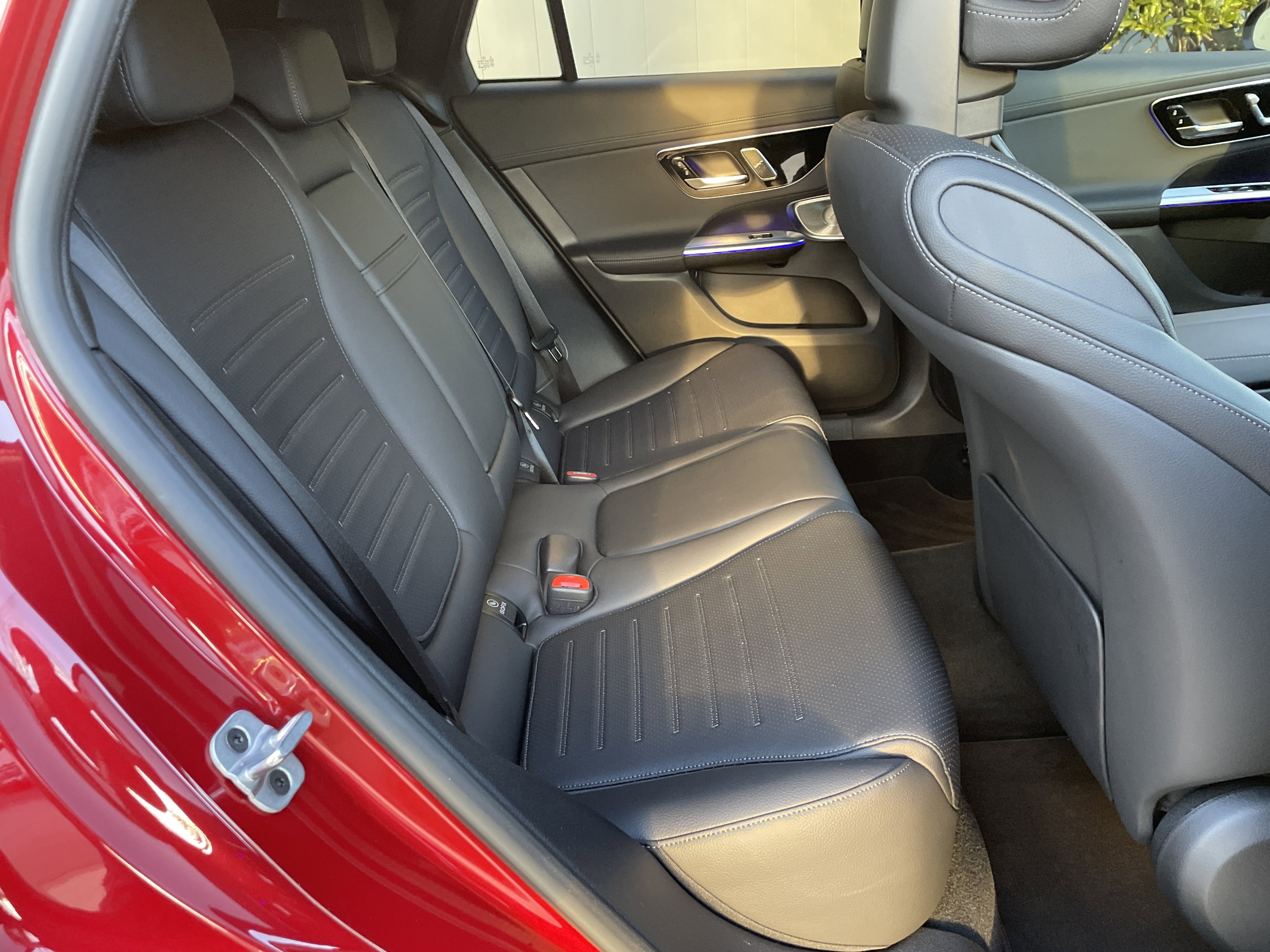 Certified 2025 Mercedes-Benz GLC 300 4MATIC image 42