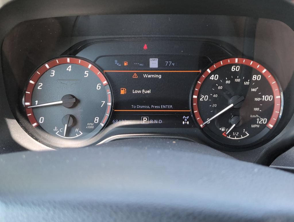Used 2021 Nissan Titan PRO-4X w/ Pro-4x Convenience Package AWD/4WD image 22