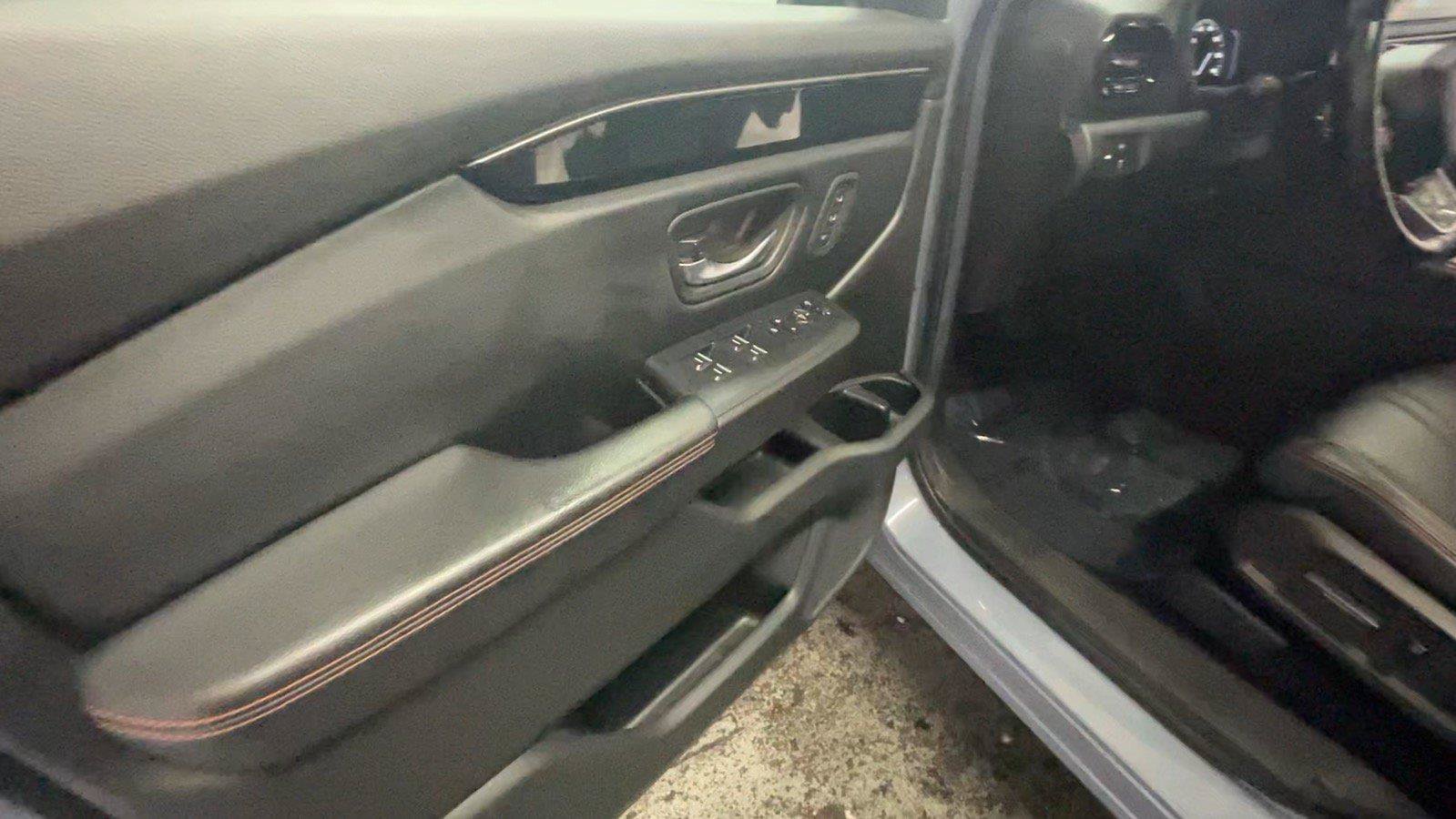 Certified 2024 Honda Pilot TrailSport image 29