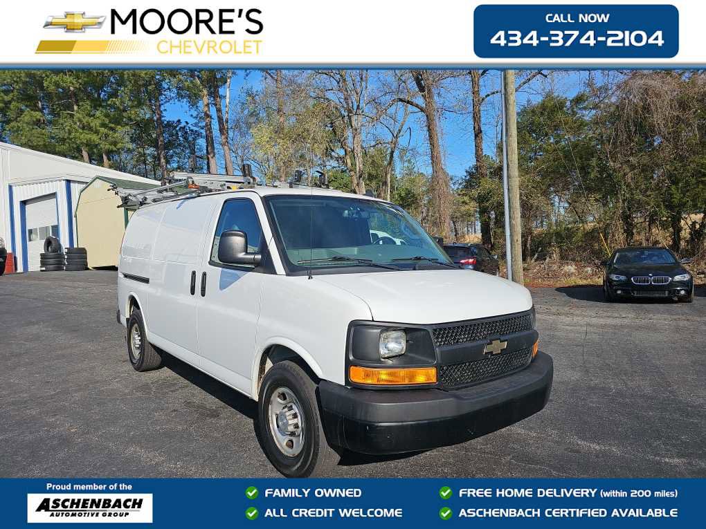 Used 2017 Chevrolet Express 2500 image 1
