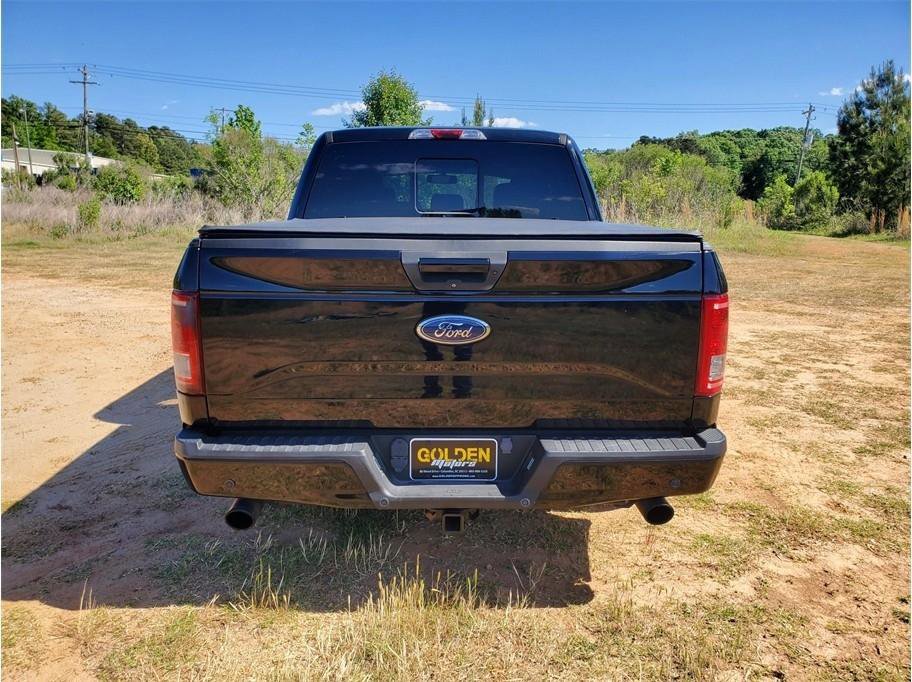Used 2017 Ford F150 XLT w/ Equipment Group 302A Luxury RWD image 10