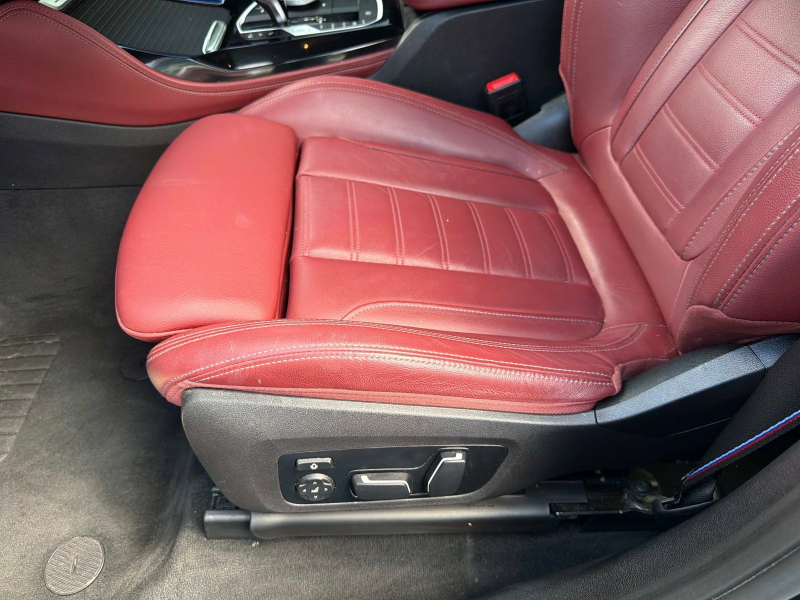 Used 2025 BMW X4 M40i image 39