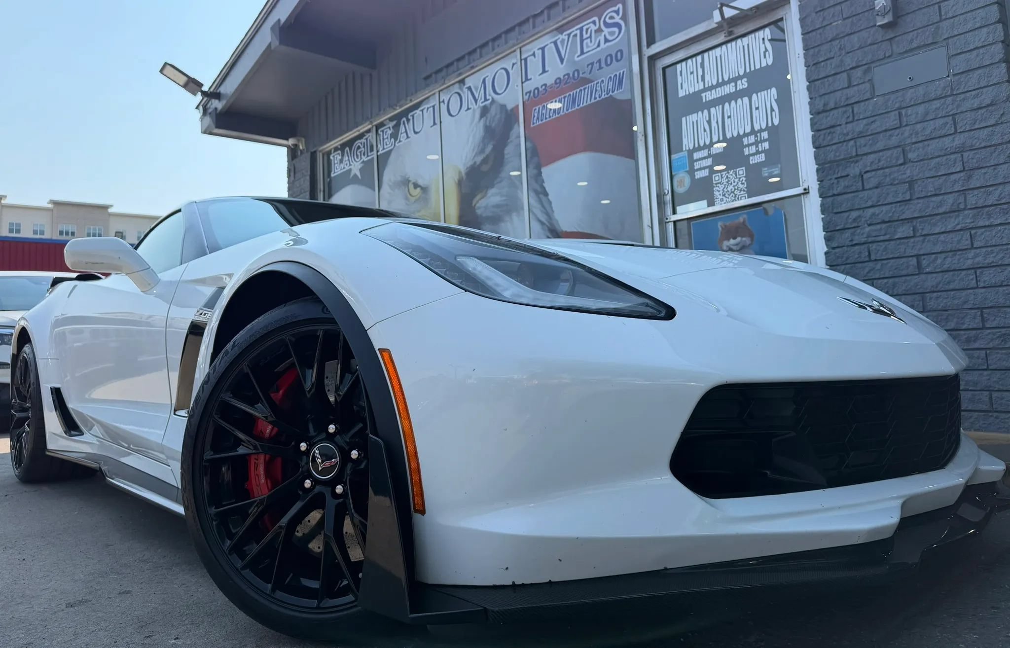 Used 2015 Chevrolet Corvette Z06 w/ 3LZ Preferred Equipment Group RWD image 1