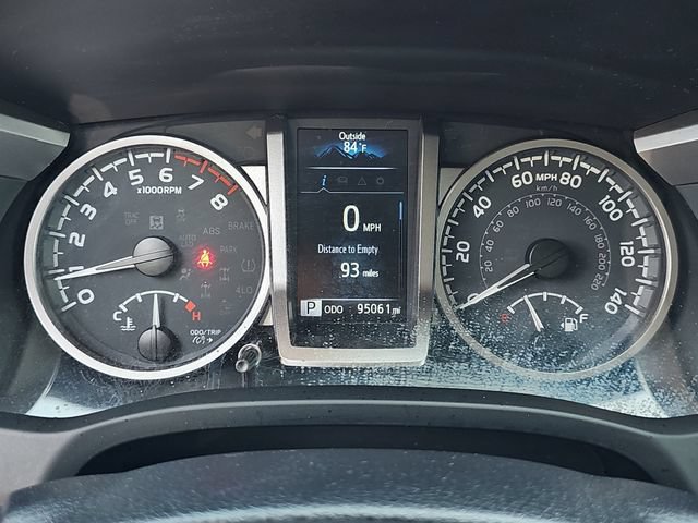 Used 2022 Toyota Tacoma SR5 w/ Technology Package RWD image 21