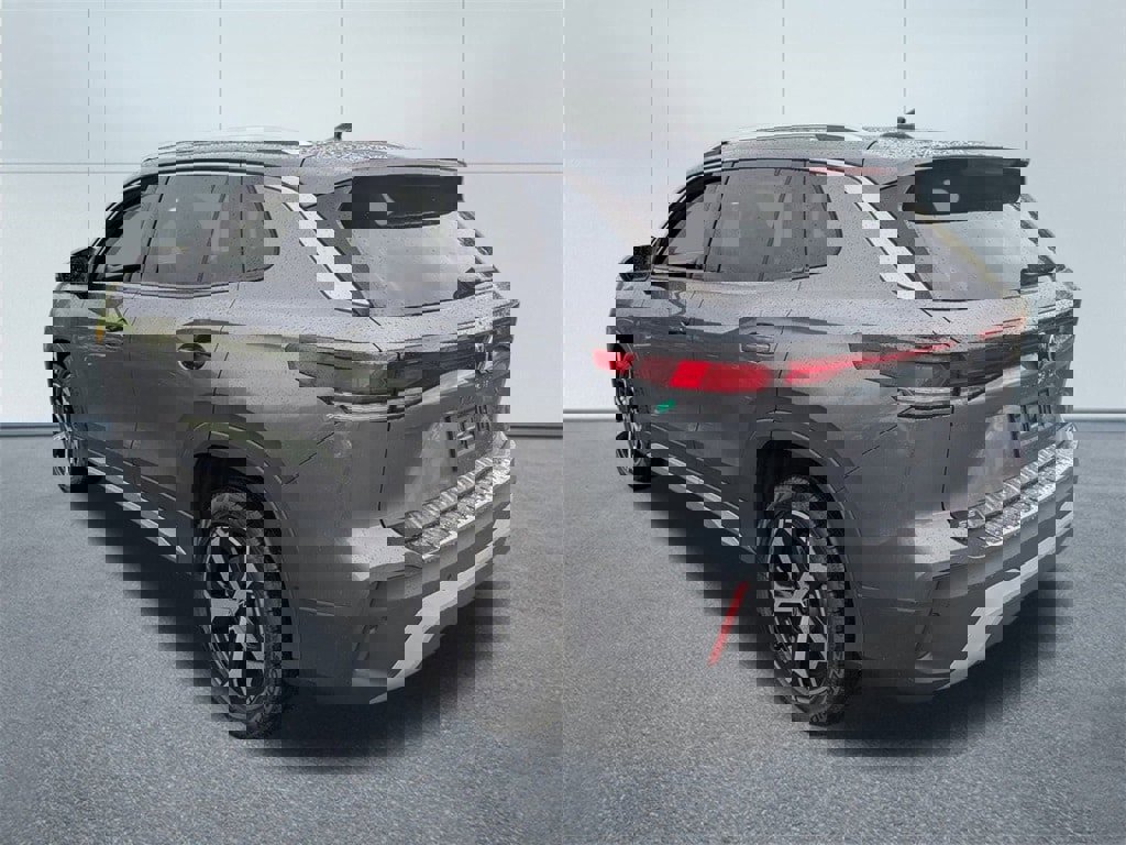 New 2025 Volkswagen Tiguan SE image 5