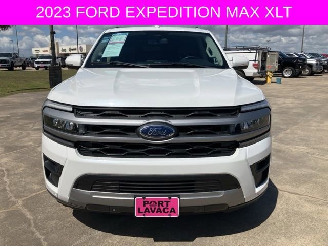 Used 2022 Ford Expedition Max XLT image 2