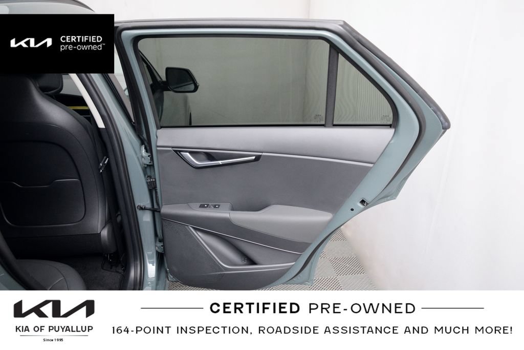 Certified 2024 Kia Niro Wind w/ Wind Preserve Package FWD image 14