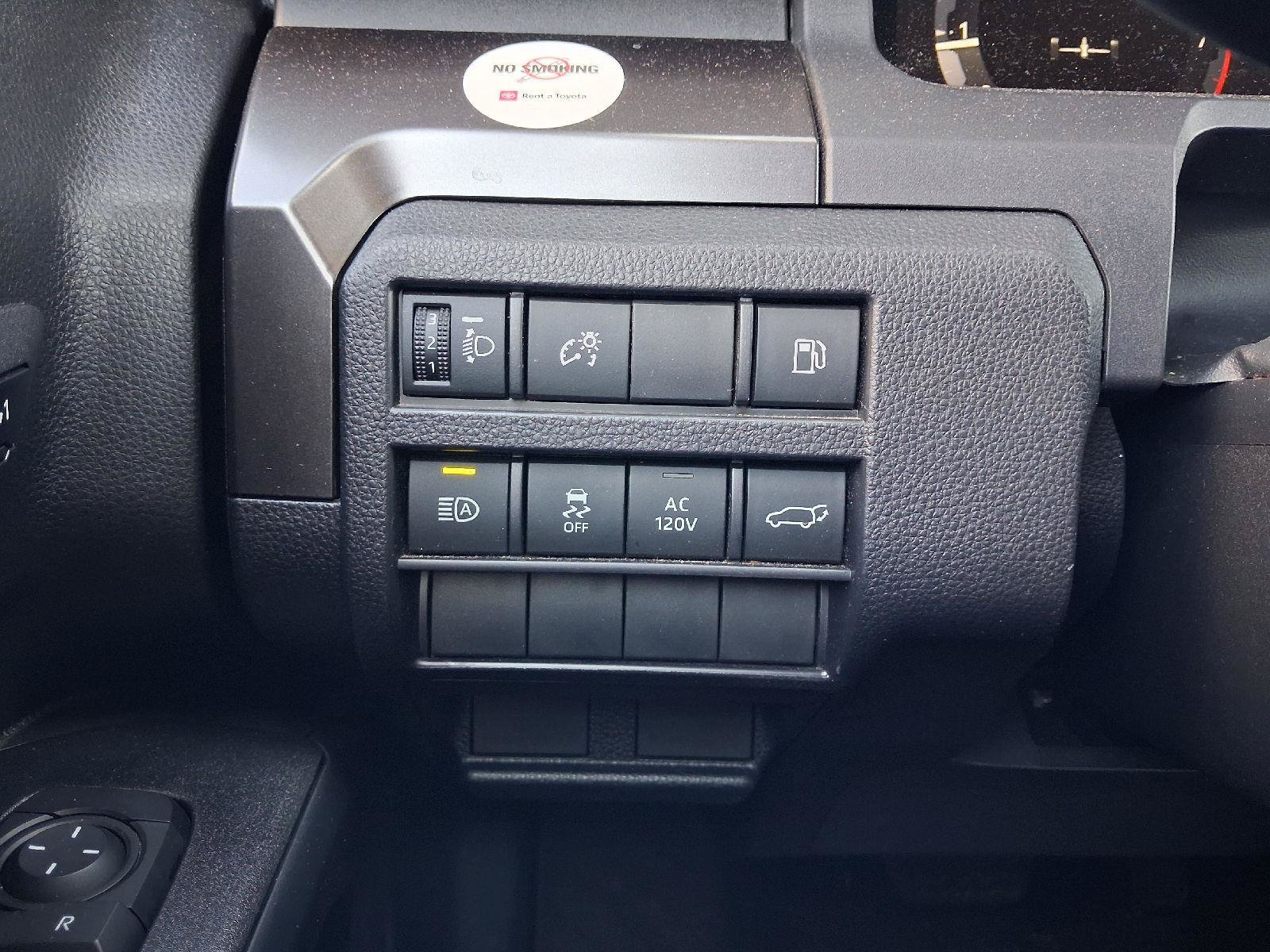 Used 2025 Toyota 4Runner TRD Off-Road Premium AWD/4WD image 36