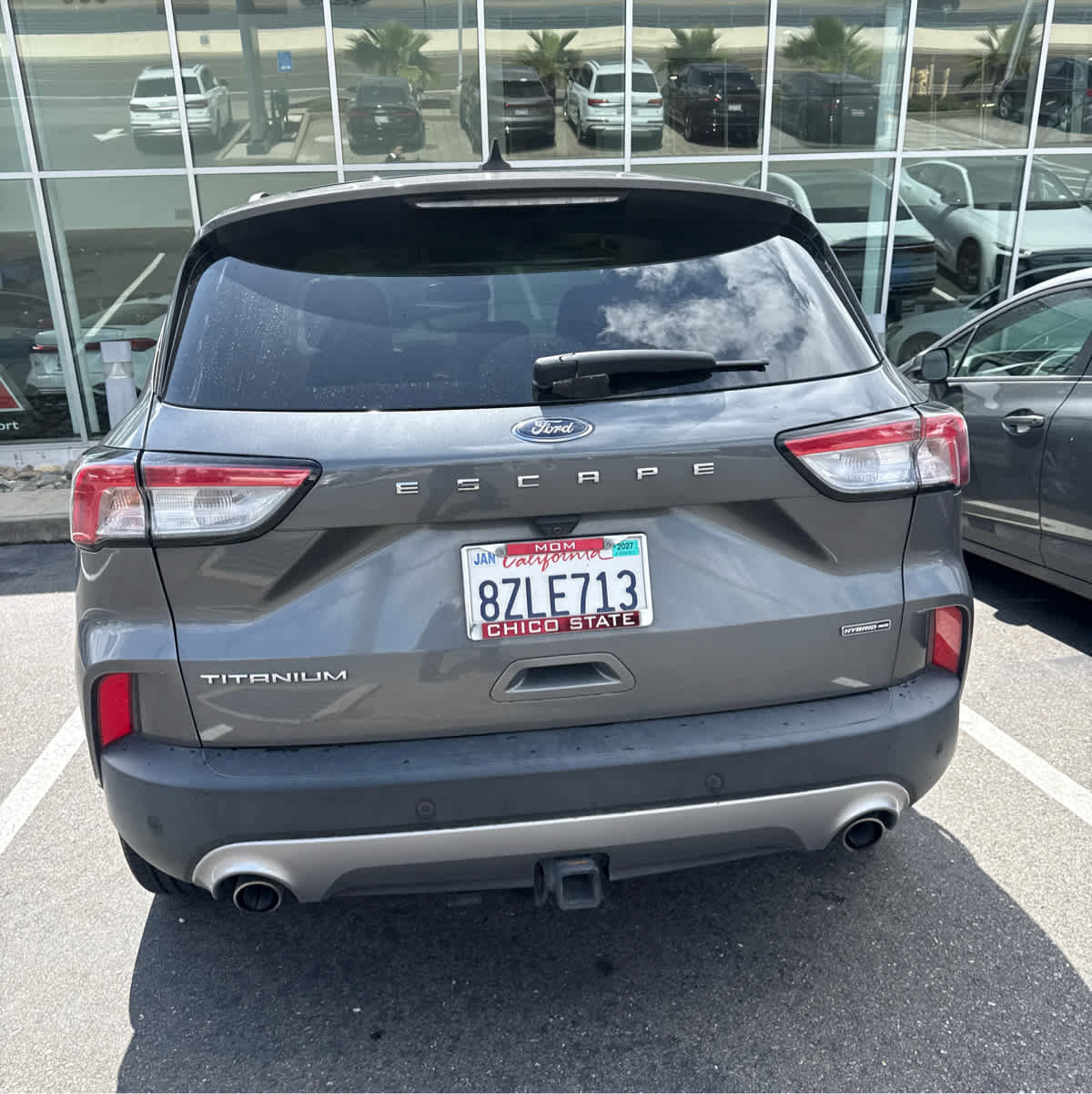 Used 2021 Ford Escape Titanium w/ Titanium Elite Package AWD/4WD image 4