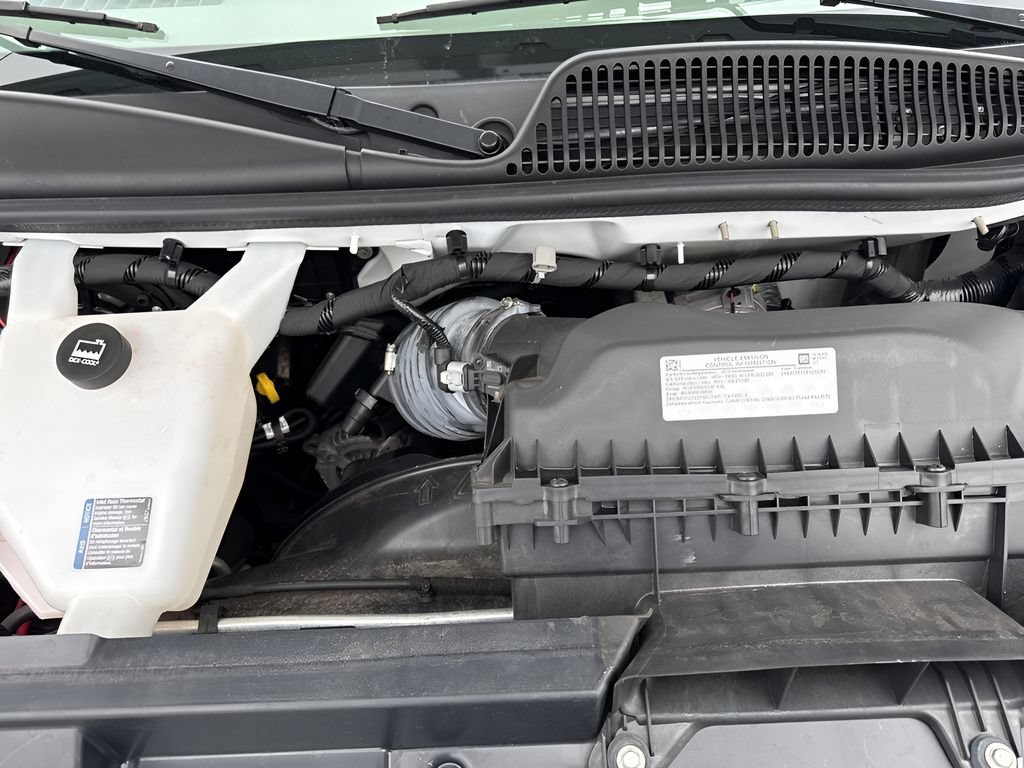 Used 2024 Chevrolet Express 3500 w/ Power Convenience Package RWD image 22