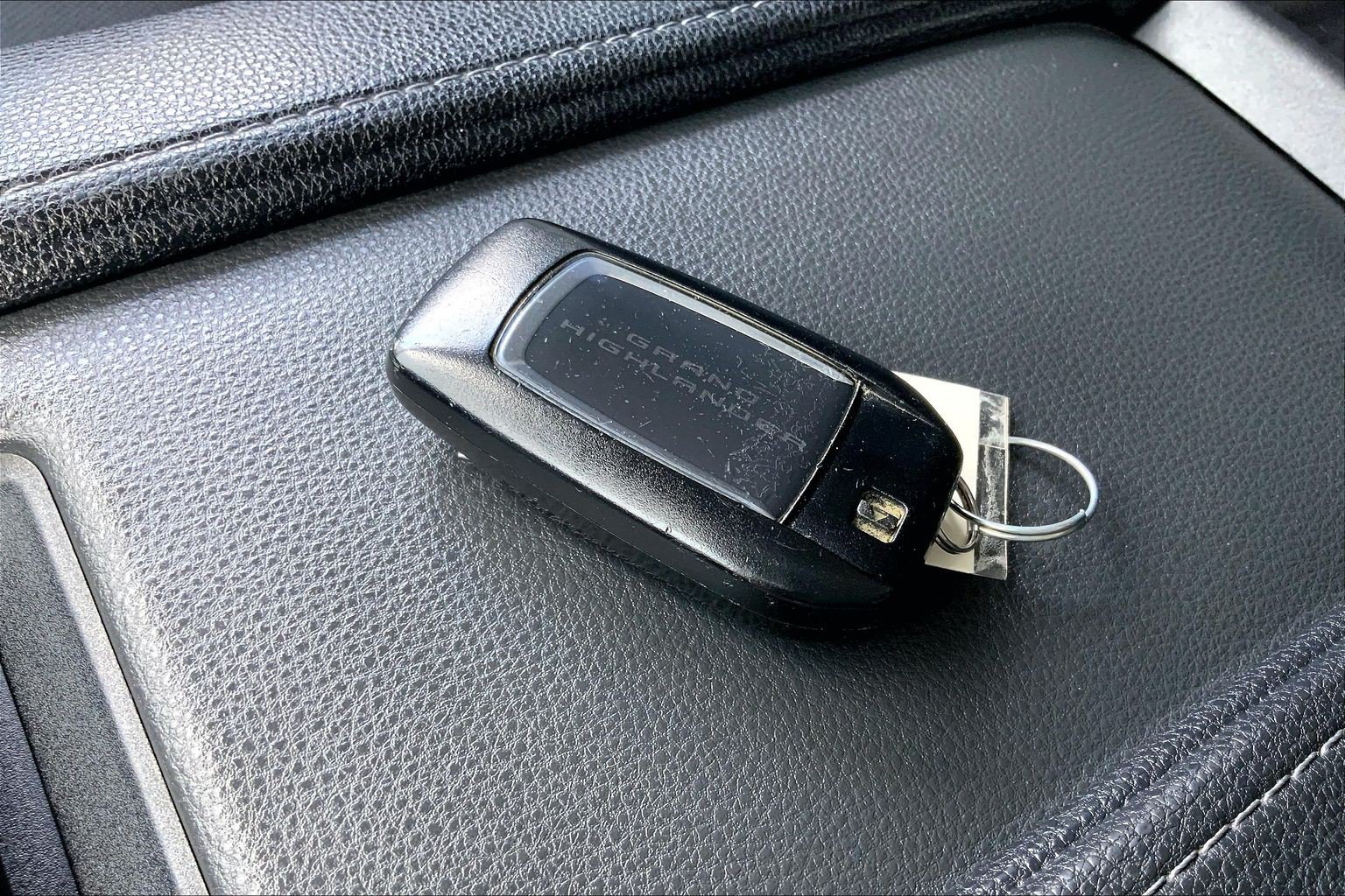 Used 2024 Toyota Grand Highlander AWD image 14