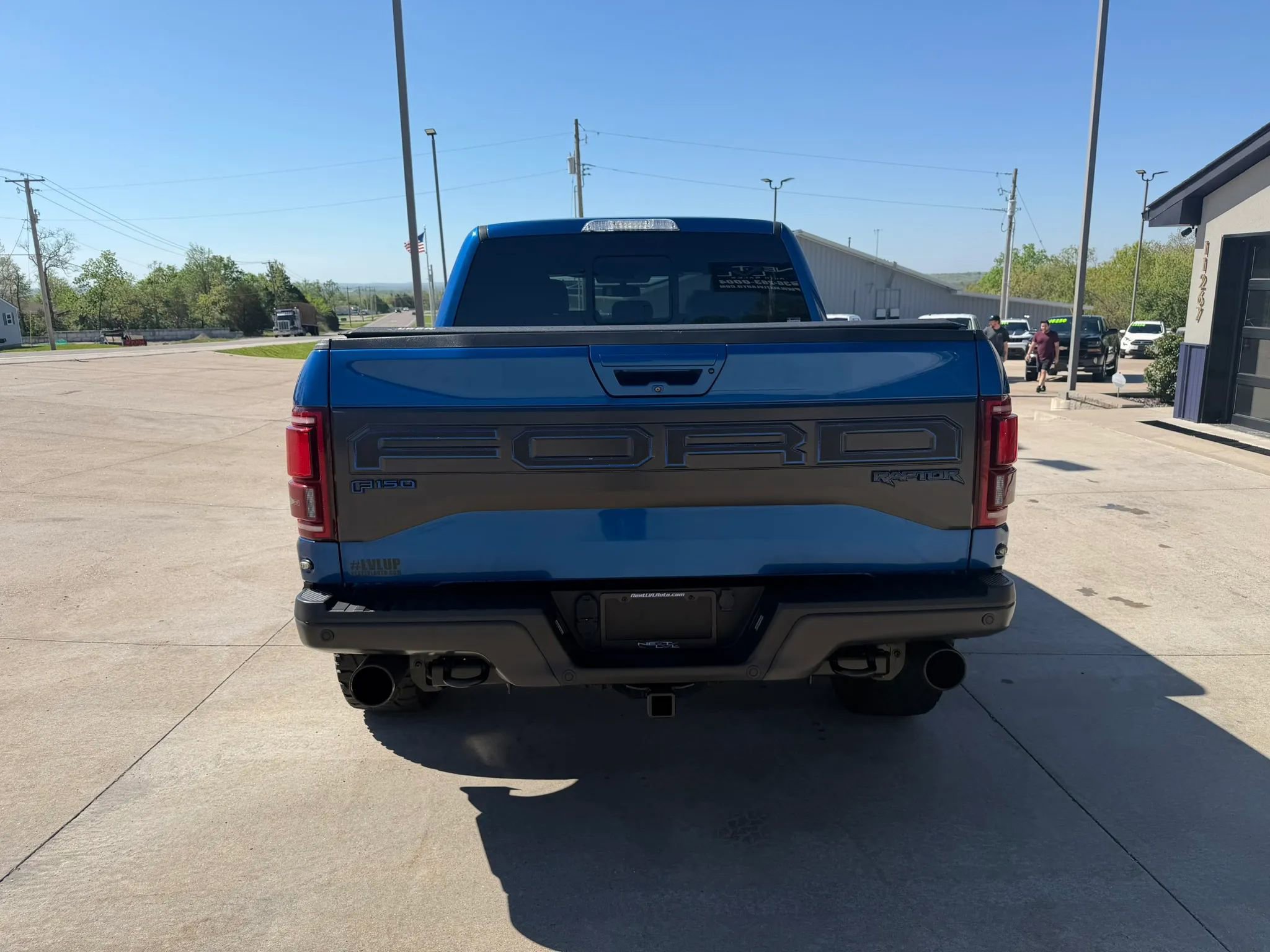 Used 2017 Ford F150 Raptor w/ Equipment Group 802A Luxury image 9