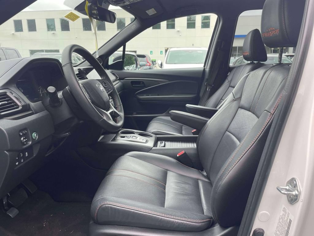 Certified 2023 Honda Passport TrailSport image 15