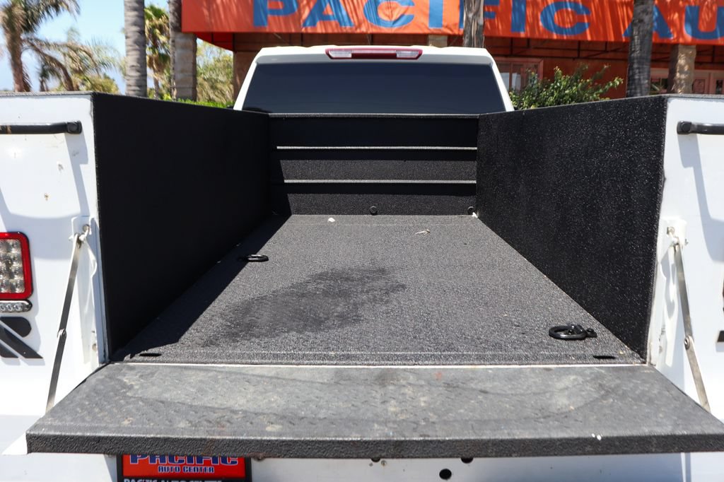 Used 2024 Chevrolet Silverado 2500 W/T w/ WT Fleet Convenience Package AWD/4WD image 8