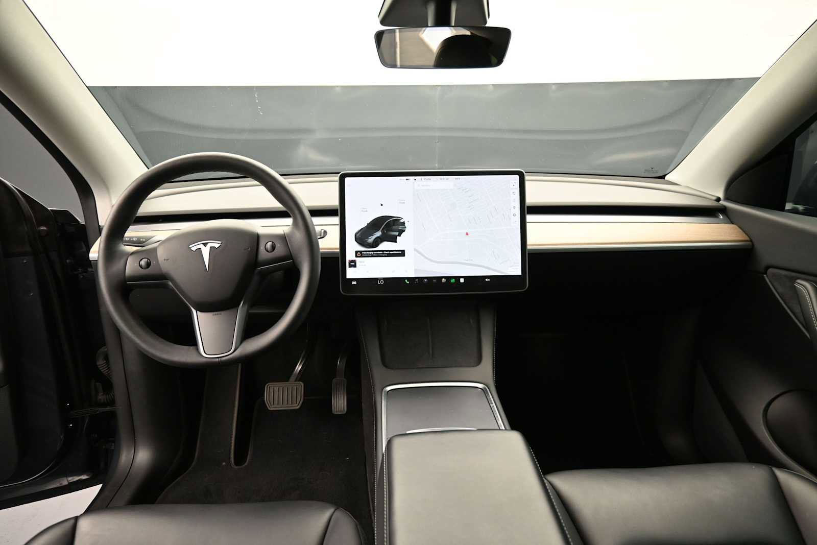 Used 2021 Tesla Model Y Long Range AWD/4WD image 8