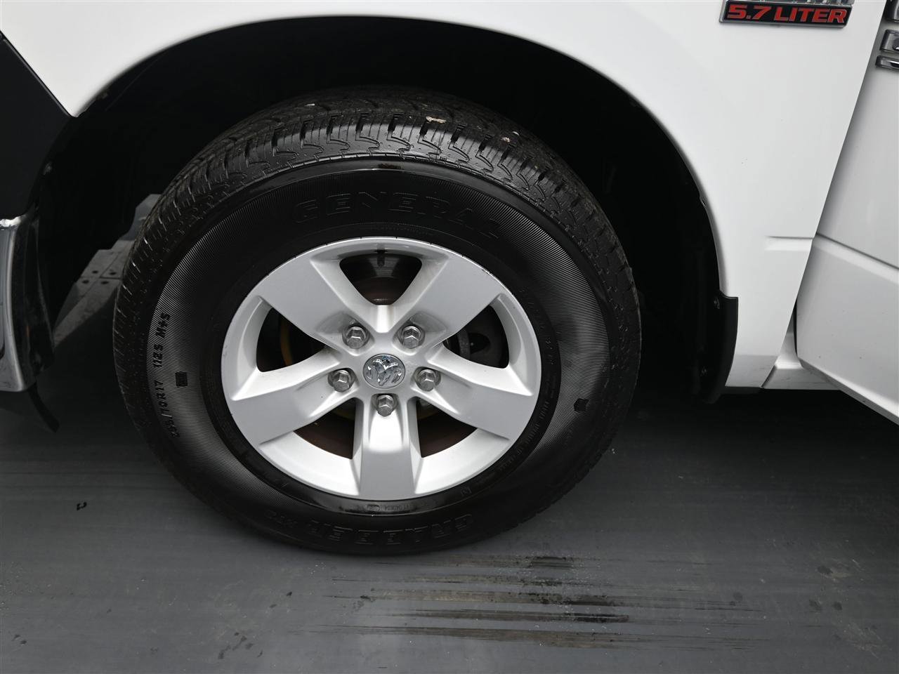 Used 2016 RAM 1500 Tradesman w/ Power & Remote Entry Group image 14