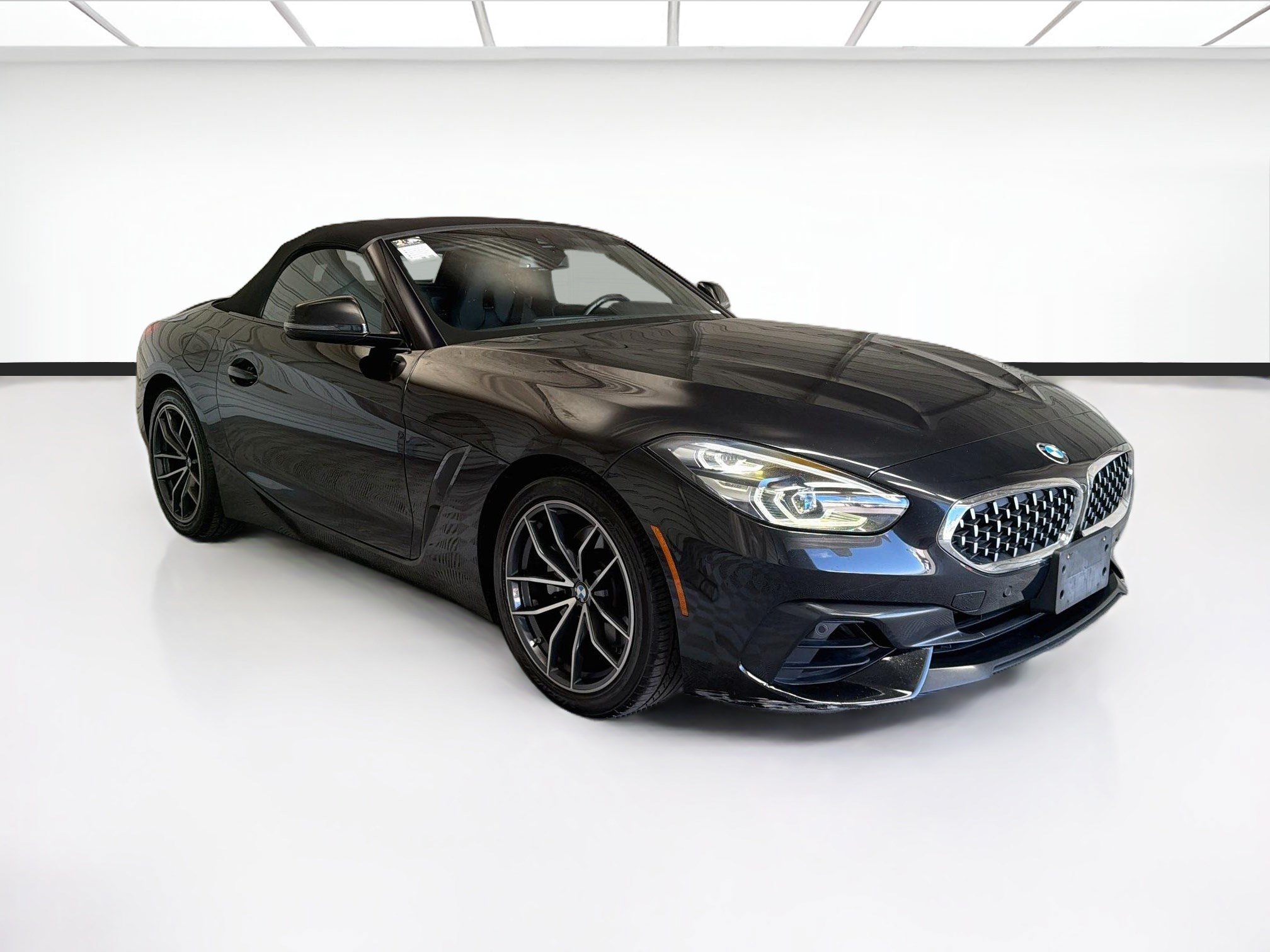 Used 2022 BMW Z4 sDrive30i w/ Premium Package 2 RWD image 3
