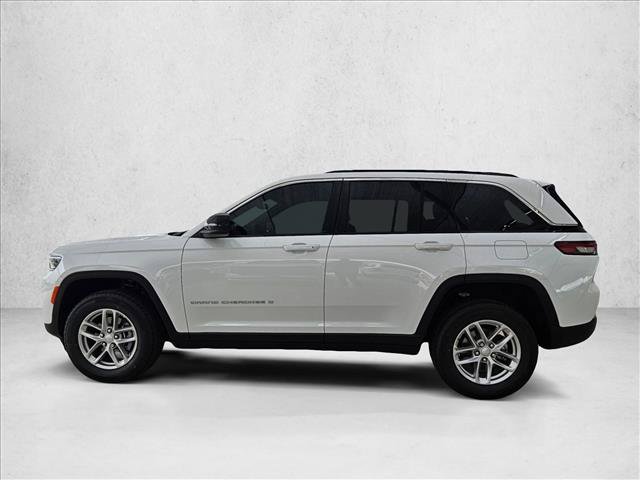New 2026 Jeep Grand Cherokee Laredo RWD image 5