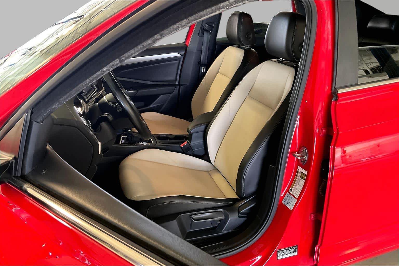 Used 2019 Volkswagen Jetta R-Line FWD image 7